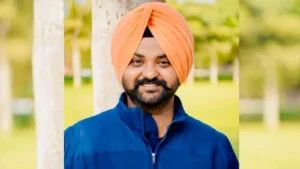 Punjab: जनसंपर्क की दुनिया से सीएम कार्यालय तक, अब मिली नई पहचान — जानिए कौन हैं मनविंदर सिंह।