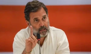 RSS का असली Agenda सामने आया? Rahul Gandhi का बड़ा Statement – ‘Constitution नहीं, इन्हें चाहिए Manusmriti’