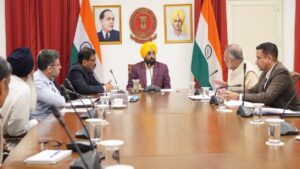 पंजाब में जनवरी से ₹10 लाख तक मुफ्त इलाज मिलेगा:3 करोड़ पंजाबियों को मिलेगा लाभ; चंडीगढ़ के अस्पतालों में भी सुविधा