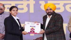 भगवंत मान सरकार ने नया मानदंड स्थापित किया, 16 मार्च 2022 से औसतन प्रतिदिन 45 युवाओं को सरकारी नौकरियाँ प्रदान की गईं