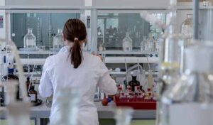 पॉलीमर साइंस में बनाएं भविष्य