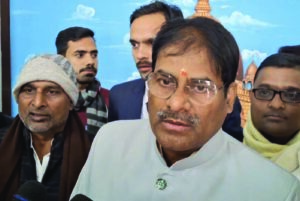 मंत्री प्रमोद चंद्रवंशी का हमला: ‘राहुल गांधी जहां जाते हैं, कांग्रेस को डुबो देते हैं’, बजट पर भी साधा निशाना