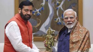 हरियाणा के सीएम सैनी की पीएम मोदी से मुलाकात, विकास कार्यों और अहम मुद्दों पर चर्चा