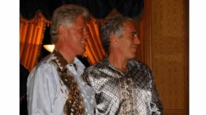 सर्वाइवर ने खोला एप्स्टीन की काली दुनिया का पर्दा: ‘हर दिन 10 लड़कियां आती थीं’