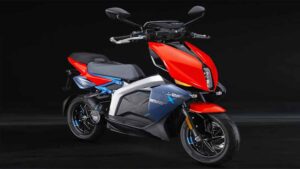 जनवरी 2026 में टीवीएस की रिकॉर्ड बिक्री, EV की मांग में 50% से ज्यादा उछाल; ग्राहक बढ़-चढ़कर चुन रहे इलेक्ट्रिक विकल्प