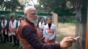 एक नेता ने कहा आप 75 के हो गए, पीएम मोदी ने कहा: “अभी तो 25 बाकी हैं”