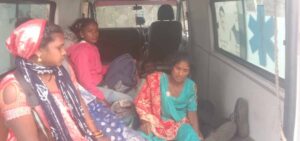 शारदा घाट अखड़ार के पास हुआ सड़क हादसा