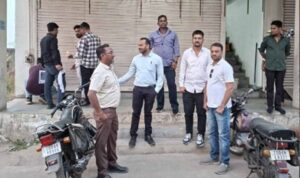 संपत्ति कर नहीं भरने पर निगम का बड़ा एक्शन, चार व्यावसायिक परिसर सील