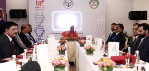 रेड टेप से रेड कार्पेट तक, फार्मा कॉन्क्लेव में यूपी मॉडल की गूंज