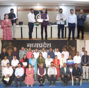 पुलिस अधिकारियों की विधिक दक्षता बढ़ाने के लिये मध्यप्रदेश पुलिस अकादमी भोपाल में 2 दिवसीय सेमिनार संपन्न