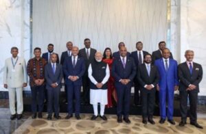 प्रधानमंत्री मोदी मलेशिया में भारतीय नेताओं से मिले, उपलब्धियों की तारीफ की