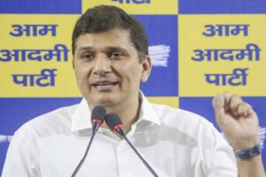 मोहल्ला क्लीनिक का नाम बदलकर ‘आरोग्य मंदिर’ बनाने पर सियासत तेज, सौरभ भारद्वाज का सरकार पर बड़ा हमला